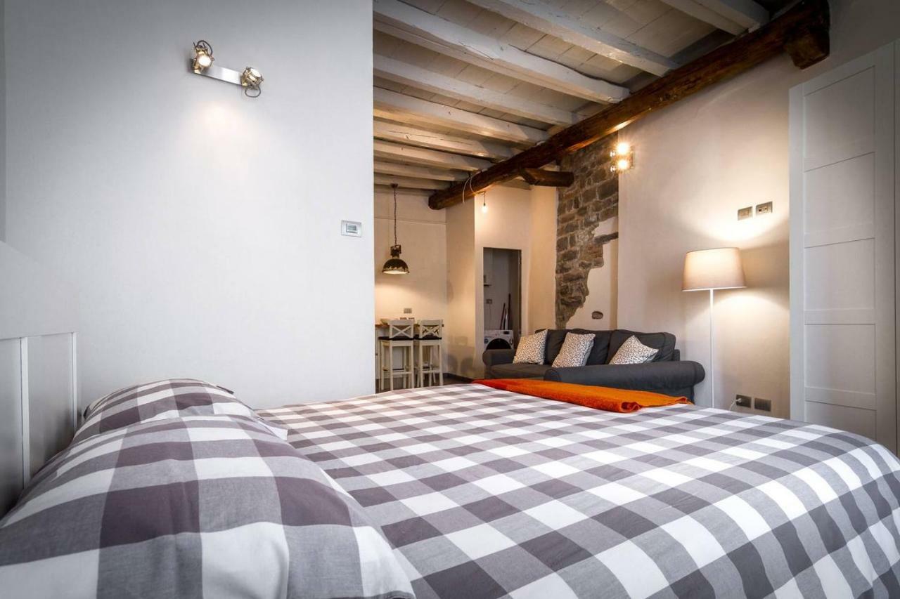 Joivy Chic Studio In Como Centre Appartement Buitenkant foto