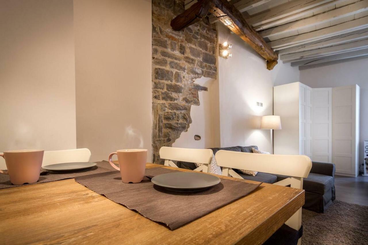 Joivy Chic Studio In Como Centre Appartement Buitenkant foto