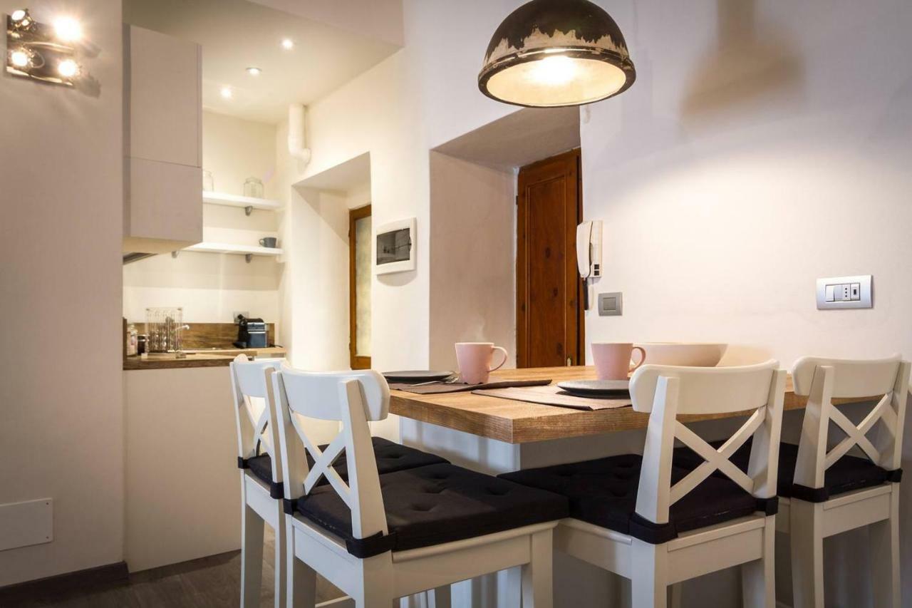 Joivy Chic Studio In Como Centre Appartement Buitenkant foto